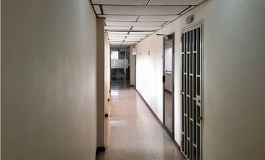 VENTA OFICINA ZONA CENTRO MEDELLIN