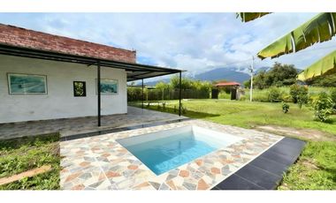 Casa campestre en venta en parcelación - Santa Elena El Cerrito Valle