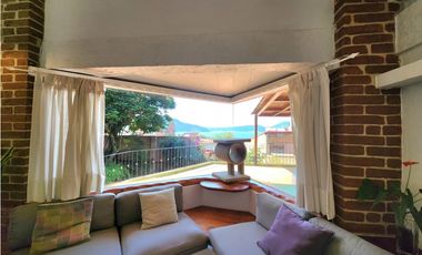 CASA EN VENTA, VALLE DE BRAVO