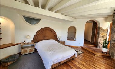 CASA EN VENTA, VALLE DE BRAVO