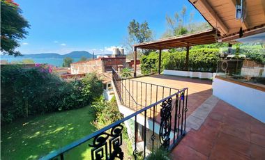 CASA EN VENTA, VALLE DE BRAVO