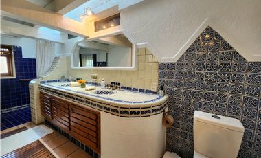 CASA EN VENTA, VALLE DE BRAVO