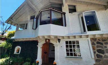 CASA EN VENTA, VALLE DE BRAVO