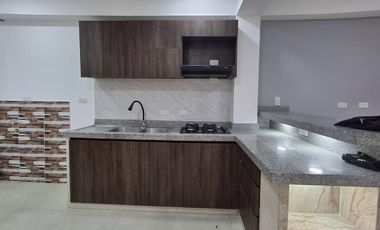 ALQUILER - CASA  - ARANJUEZ