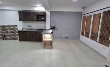 ALQUILER - CASA  - ARANJUEZ