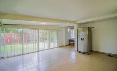 Casa en Fraccionamiento en Lomas de Cocoyoc Atlatlahucan - M2AI-890-Fr