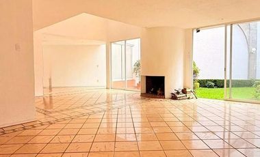 Hermosa casa en renta en condominio horizontal en Coyoacan