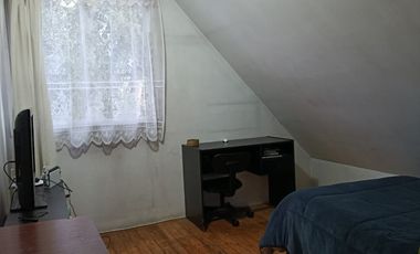 Se vende casa en La Florida Santa Raquel de 6 dormitorios