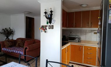 Se vende casa en La Florida Santa Raquel de 6 dormitorios