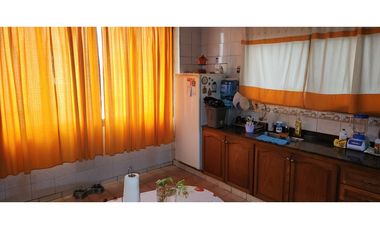 GUATEMALA 3987 entre Moldes y Montañeses