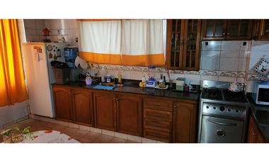 GUATEMALA 3987 entre Moldes y Montañeses