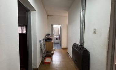 VENTA- CASA 2 DORMITORIOS- BARRIO SAN ROQUE
