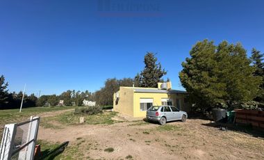 Casaquinta de 2 dormitorios en venta - B° Los Chañares