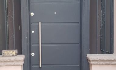 Casa PH en venta en Remedios de Escalada Oeste