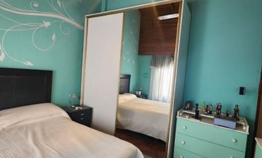 Casa PH en venta en Remedios de Escalada Oeste