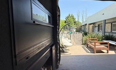 Casa en venta c/ cochera en Rafaela