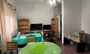 Casa en alquiler en Lanus Este