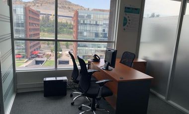 Av. Del Valle Sur/Santa Clara - Oficina - Arriendo