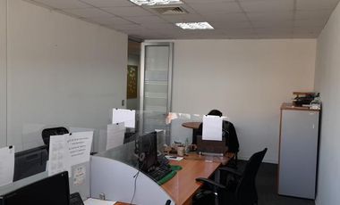 Av. Del Valle Sur/Santa Clara - Oficina - Arriendo