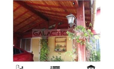 Casa en Venta en Los Boldos 1830