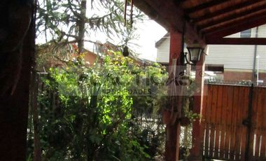 Casa en Venta en Los Boldos 1830