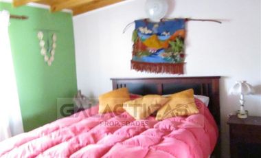 Casa en Venta en Los Boldos 1830