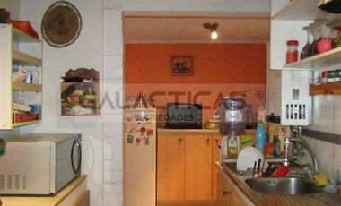 Casa en Venta en Los Boldos 1830