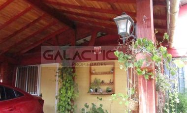 Casa en Venta en Los Boldos 1830