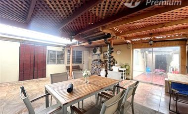 Casa en Venta en 26 sur C 074 talca