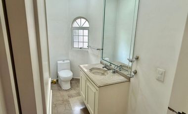 Casa en venta en Parques de la Herradura. Conjunto con doble seguridad.