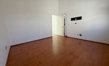 Casa en venta en Parques de la Herradura. Conjunto con doble seguridad.