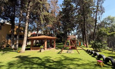 Casa en venta en Parques de la Herradura. Conjunto con doble seguridad.