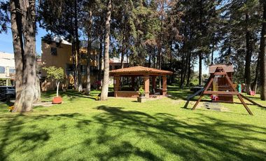 Casa en venta en Parques de la Herradura. Conjunto con doble seguridad.