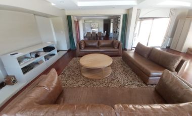 CASA DE CINCO DORMITORIOS VENTA COUNTRY PRIVADO SAN MARINO FUNES