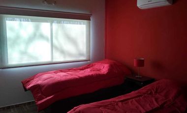 Casa en venta - 4 Dormitorios 4 Baños - 555Mts2 - Costa del Este