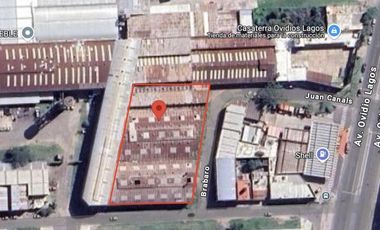 Nave Industrial en Triangulo