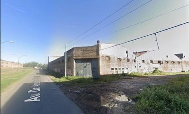 Nave Industrial en Triangulo