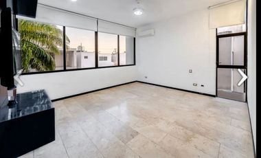 CASA EN VENTA EN MONTECRISTO, MÉRIDA