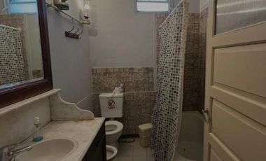 Casa en venta - 3 Dormitorios 3 Baños - 1.500Mts2 - Tornquist
