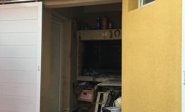 Casa en venta - 4 Dormitorios 4 Baños 1 Cochera - Quequen