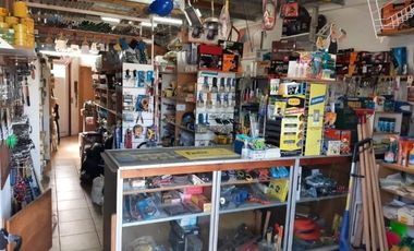 Casa en venta - 4 Dormitorios 4 Baños 1 Cochera - Quequen