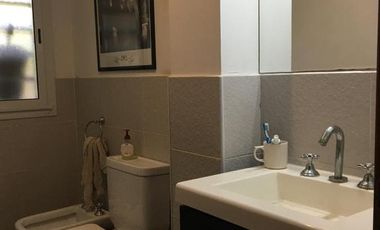 Casa en venta - 4 Dormitorios 4 Baños 1 Cochera - Quequen