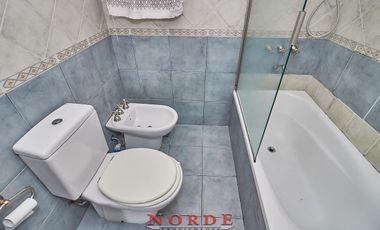 VENTA • MATADEROS • MONTIEL 1900 • CASA • 5 AMBIENTES • TERRAZA • GARAJE