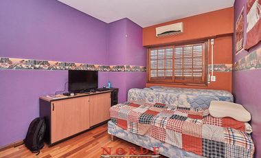 VENTA • MATADEROS • MONTIEL 1900 • CASA • 5 AMBIENTES • TERRAZA • GARAJE