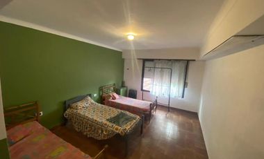 Casa en venta - 3 Dormitorios 2 Baños Cochera - 280Mts2 - Mar del Plata