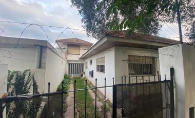 Casa en venta - 3 Dormitorios 2 Baños Cochera - 280Mts2 - Mar del Plata