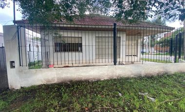 Casa en venta - 3 Dormitorios 2 Baños Cochera - 280Mts2 - Mar del Plata