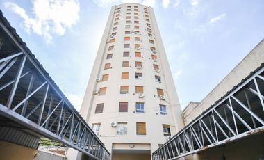 Departamento en venta - 4 Dormitorios 2 Baños 2 Cocheras - 136Mts2 - La Plata [FINANCIADO]