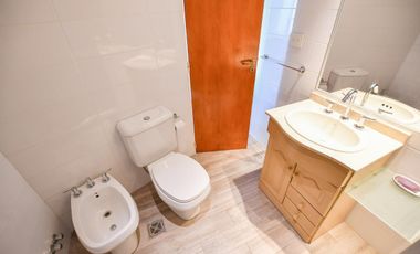 Departamento en venta - 4 Dormitorios 2 Baños 2 Cocheras - 136Mts2 - La Plata [FINANCIADO]