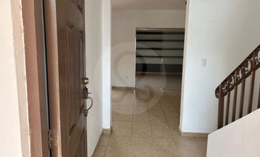 Casa en renta en Fraccionamiento Villa California